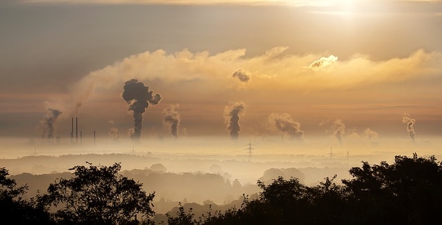 Wiesz co to trujący smog, ale czy jesteś świadomy zagrożeń czyhających w ziemi?